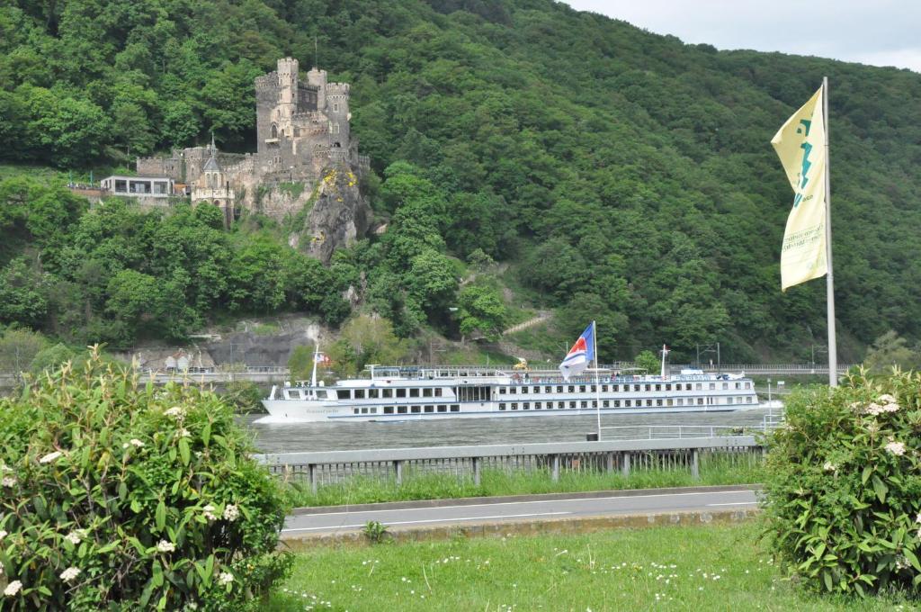 Hotel Rheinstein Rüdesheim am Rhein Exterior foto